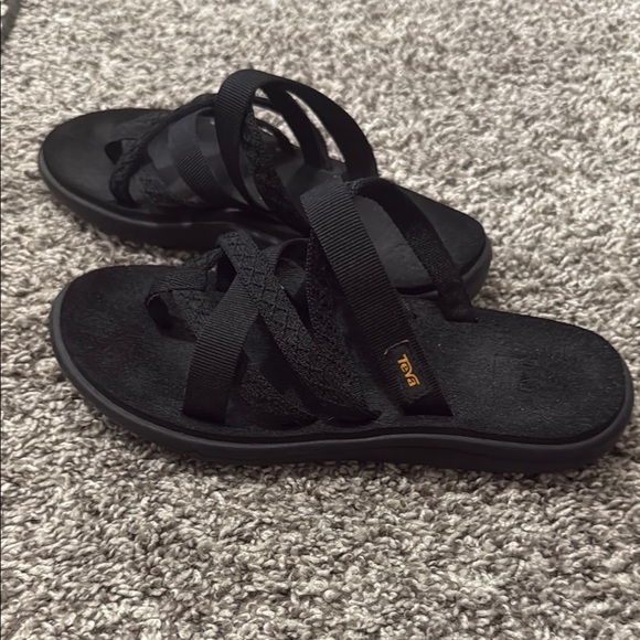 Teva Women's Black Sandals - Picture 3 of 5